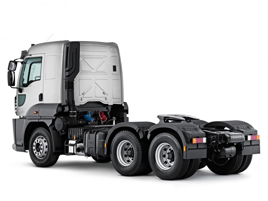  Ford Cargo 2842 6x2 2013 года  (фото 4 из 22)